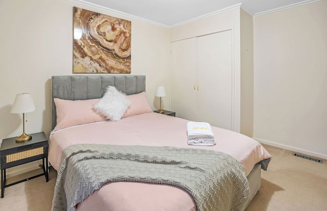 Stylish Retreat at Wheelers Hill 5BRM - Foto 9