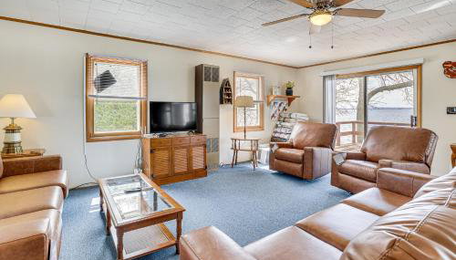 Lake Champlain Cottage with Deck and Sunset Views! - Foto 3