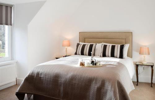 The Coach House - Photo 15