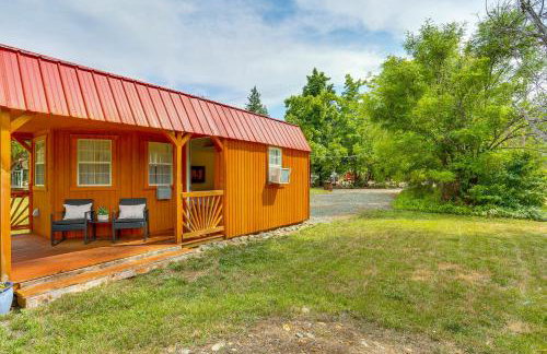 Scenic Riverfront Escape with Sauna in Junction City - Foto 32