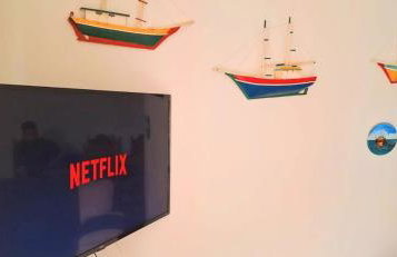 Apê 2 Qtos Beira Mar Piscina e Marina - Foto 3