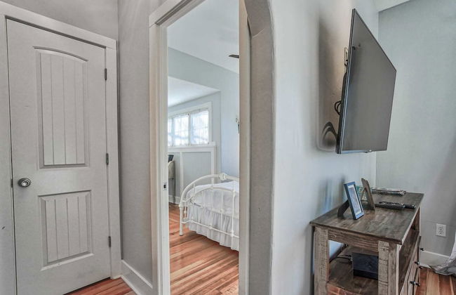 1bdlovely Cottagedogs Welcome!near Olympic Training Center - Photo 4