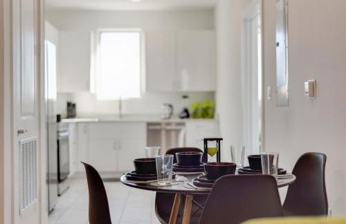 City View 2BR Apartments - Foto 41