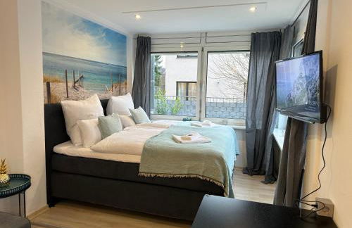 Miracle House 160qm Terrasse, Parkplatz & Internet 100mBit -SELF CHECK IN- - Foto 1