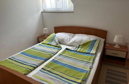 Apartmani Karlobag - Foto 20