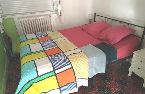 Appart indépendant, 1 lit deux personnes et 1 appoint Piscine Jardin Direct Gare Aéroport et jardin - Foto 39