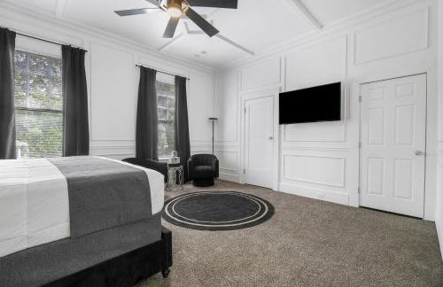 Family-Friendly 5BR | Sleeps 15 | 3 mins Downtown! - Foto 40