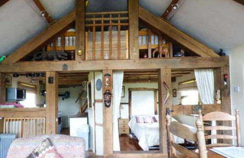 Little Pentre Barn with cozy logburner - Foto 71