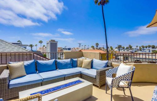 Stunning Ocean View Home w Rooftop Terrace, Firepit, Fast Wifi, AC & Parking! - Foto 32