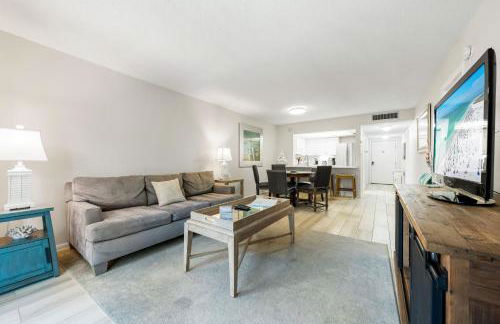 Palm Bay Club by Beachside Management - Photo 70