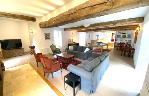 Le Pressoir du Château de Neuville - Piscine chauffée - Jeux - Forêt - Foto 10