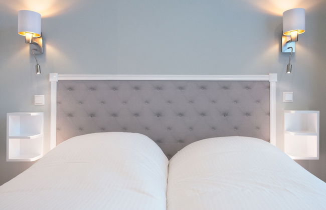 BizStay Park Central Executive - Photo 7