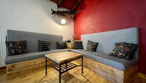 Maison pittoresque à Arlempdes avec cheminée et terrasse - FR-1-582-114 - Foto 5