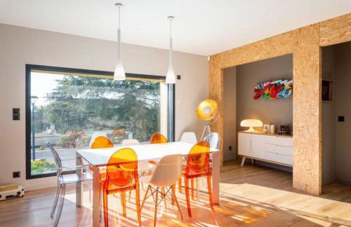 Les Muriers - Stunning wooden modern house - Photo 7