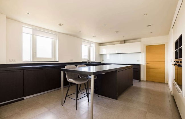 The Thames View - Stunning 3bdr Apartment With Terrace - Foto 13