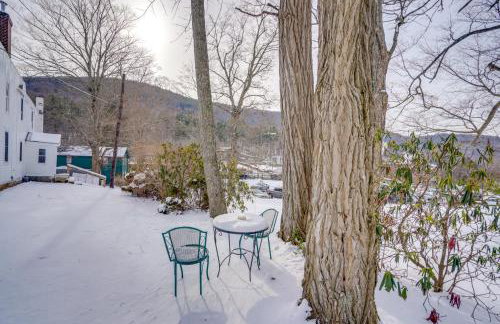 Hike, Fish and Ski Riverside Barn Loft in Lee - Foto 4