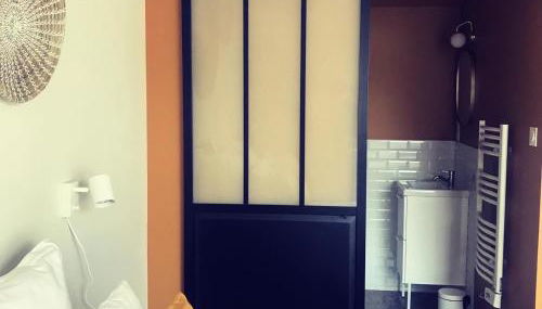 La Sodilie proche centre ville au calme Parking public gratuit - Foto 3, towels, Shower, wardrobe, heating