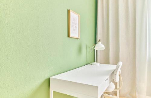 Victoria-4-Zimmer, Parkplatz, 2 Balkone, bis 6 Gäste - Foto 4