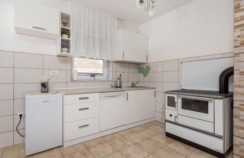 Nice Home In Debelo Brdo I - Photo 17