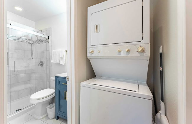 Walk to Lake, Dining+shops 5mins to Ski Resort Incline Paradise by Avantstay - Photo 32