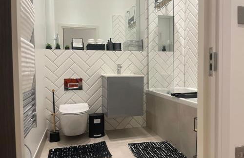 Luxury 2 bedroom Flat Sutton - Foto 27