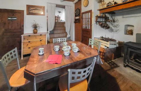 2 Bedroom Awesome Home In Bas-En-Basset - Foto 7