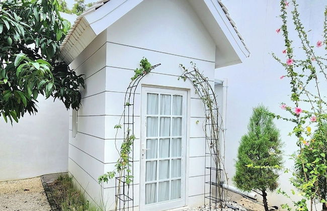 Floraison Living Villa Yogyakarta - Foto 56