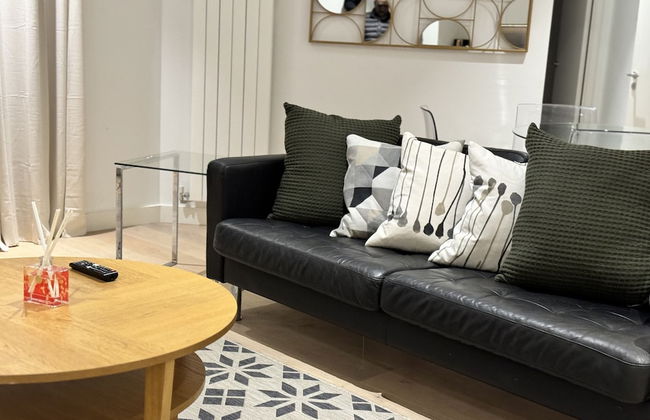 Docklands Stunning 2 bed Apartment London - Foto 15