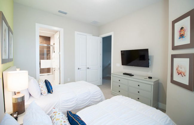 New 4 BR 4 BA Villa Ground Zero to Theme Parks - Foto 20