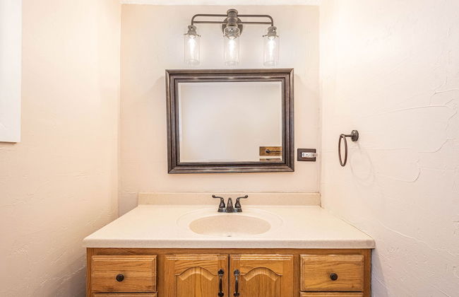 Cabin at Slope's Edge - Photo 20