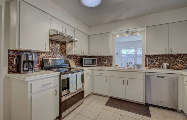 Peaceful Egret Pool Home in Venice - Foto 12