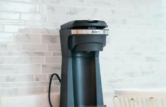 Charm City Luxury 4 Bedroom Brick Home - Foto 12