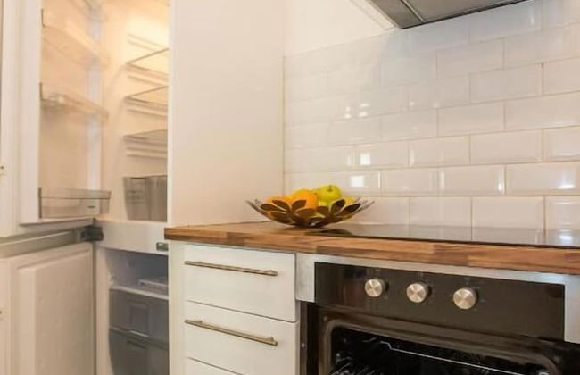 Grafton Street District Apartments - Photo 26