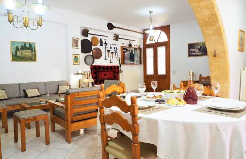 Traditional Cretan Villa - Photo 15