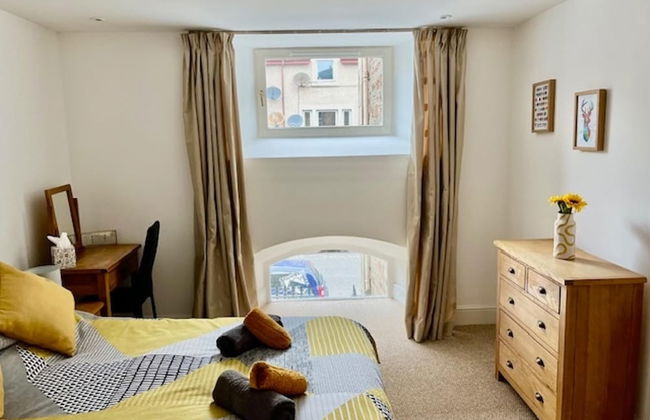 Stunning Spacious Apartment on River Ness - Photo 2