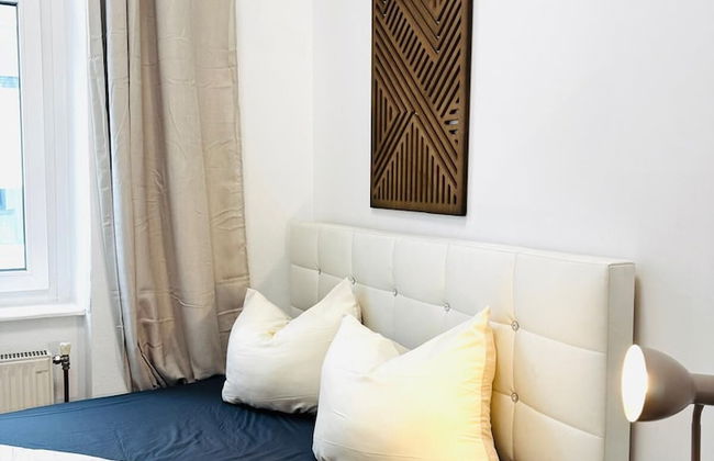 Comfy 4BR 10 Min Transport to Stadthalle - Photo 21