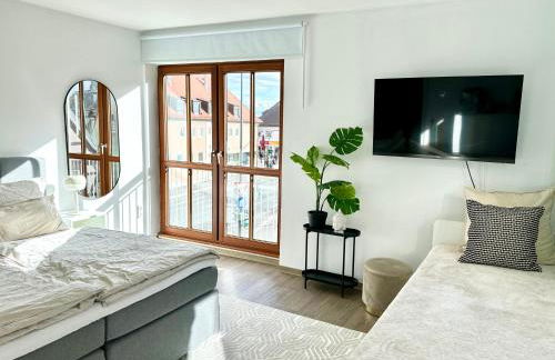 BRÜCKENGLÜCK Alte Mainbrücke - GRATIS KAFFEE - NETFLIX - BALKON - Foto 20