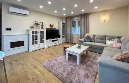 Awesome Home In Krapinske Toplice - Foto 3