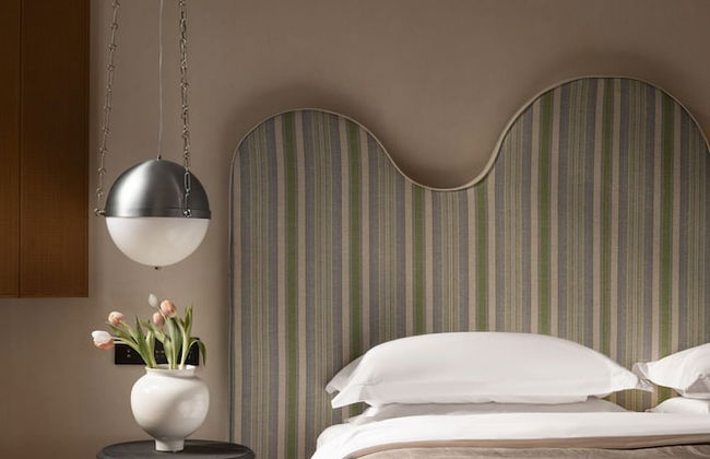 Golden Age Hotel - Photo 40