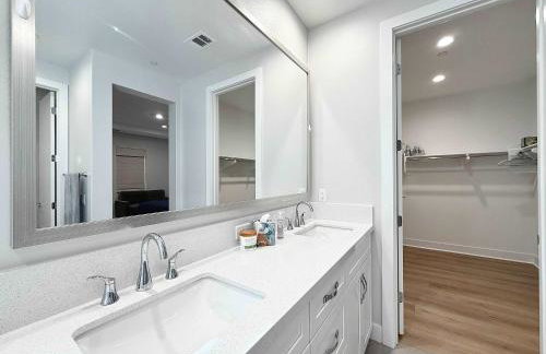 Marbella Lane Spacious 4BR Modern Family Home - Foto 21