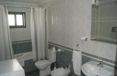 Apartamentos La Dorada - Photo 9