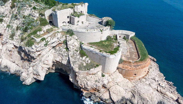 Excursion sur la côte du Monténégro - Photo 2, Falaises de la baie de Kotor