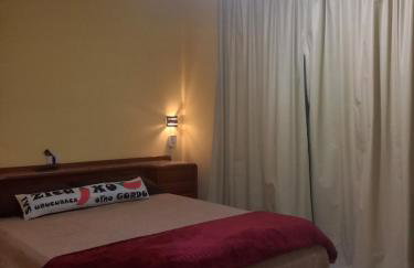 Apartamento aconchegante central com garagem - Foto 1