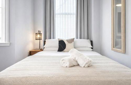 Beautiful Studio Flat, with Parking, Central location - Foto 2