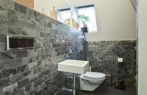 Zweistöckiger Traum über den Dächern STUTTGARTS - Foto 13