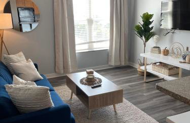 Chic City Apartment with parking Canal View RoofDeck - Foto 26