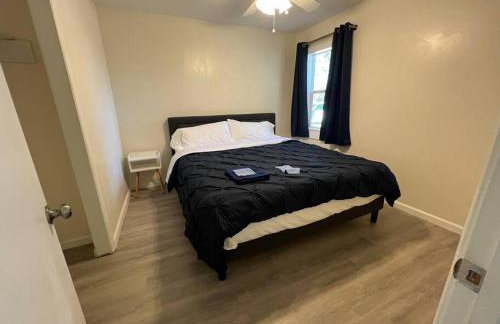 Modern 3-Bedroom Home with Cal-Kings Beds - Foto 6