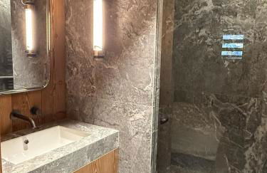 Before making a request, please read my host profile at the bottom of the page # Chalet Pinar - ski-in I ski-out with terrace - Foto 27