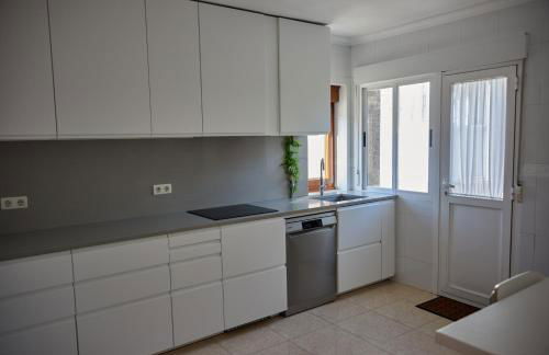 Casa con vistas al mar, playa 300 m, parking, wifi - Foto 8