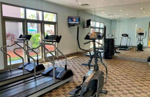 Whimsical Condo 1.5M from Disney - Foto 48